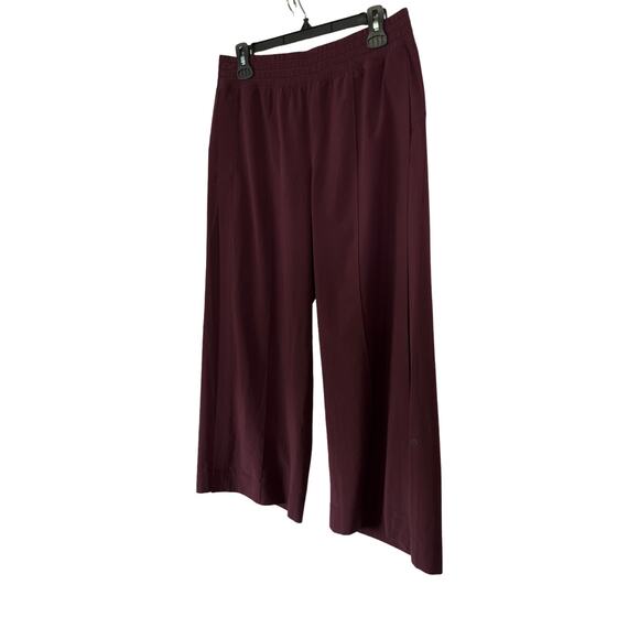 Lululemon Burgundy Wide Leg Split Hem Pants Women's Size 10 EUC - Picture 6 of 10